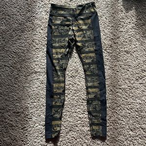 Nike Dry Fit Camo Leggings